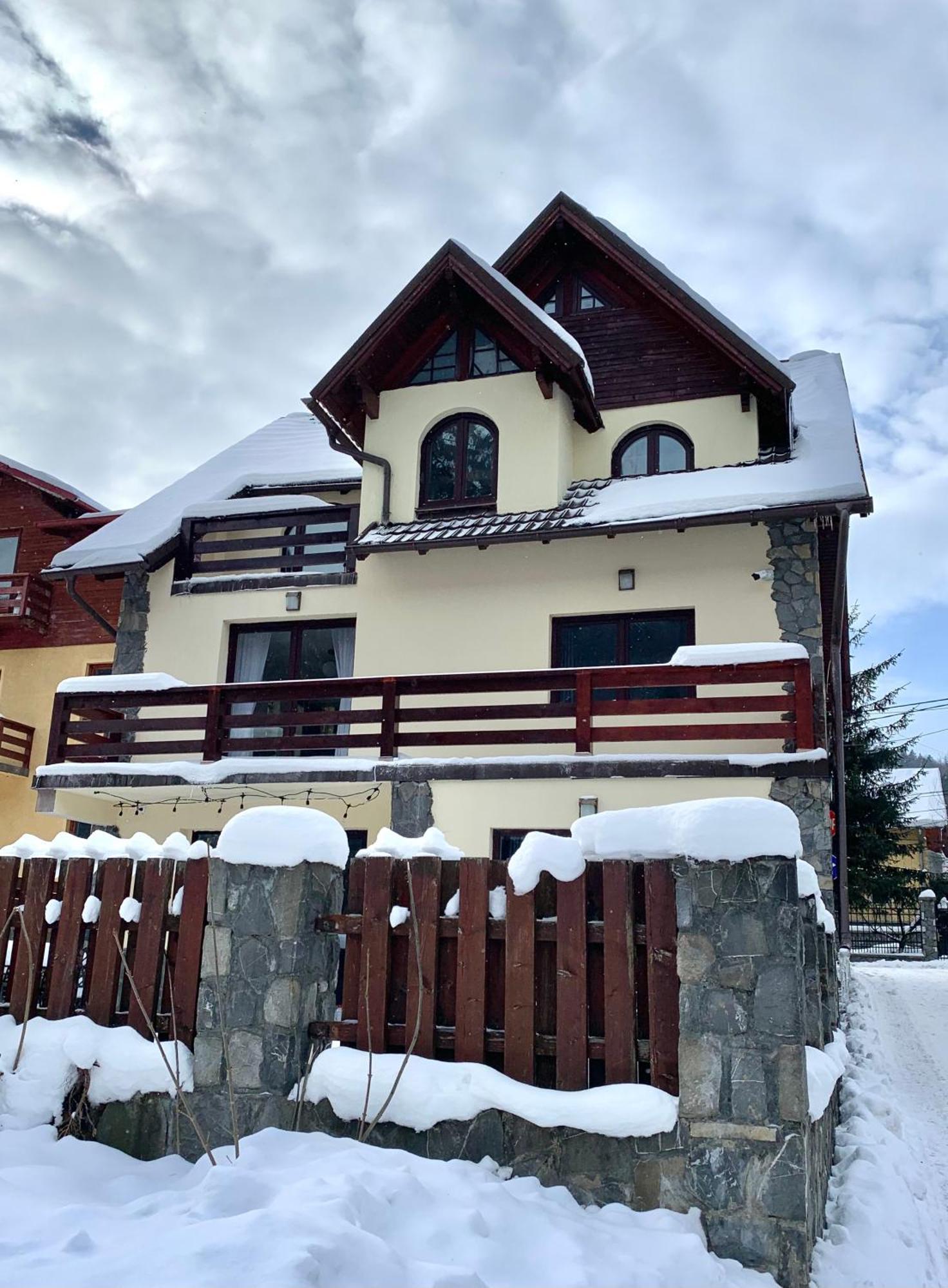 Holiday Home In Sinaia Exterior photo